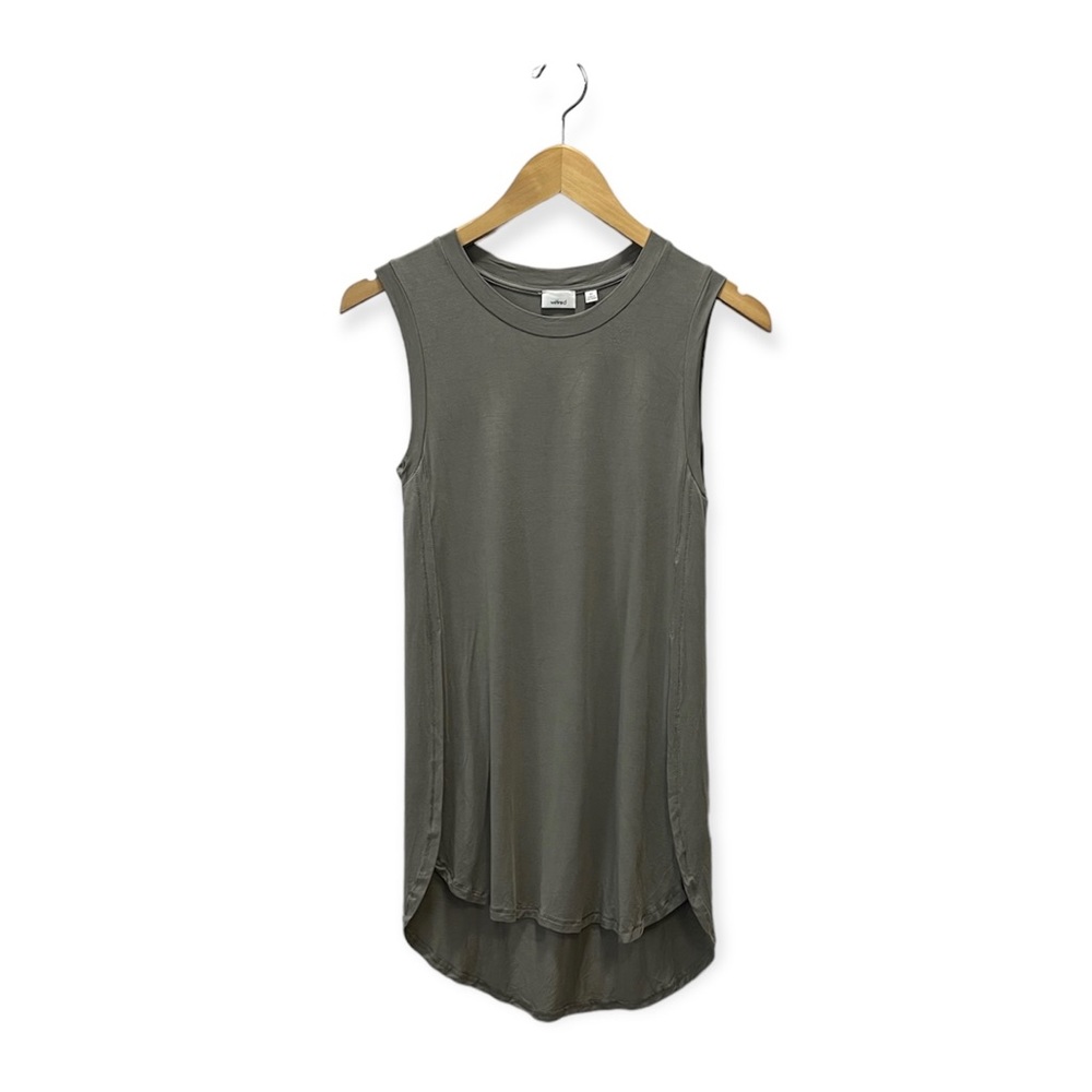 Aritzia Wilfred Tulip Hem Tank Top